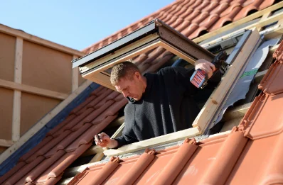 Pose de fenêtres de toit Velux à Rouède